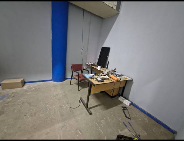 280M² WAREHOUSE TO LET IN SPRINGFIELD